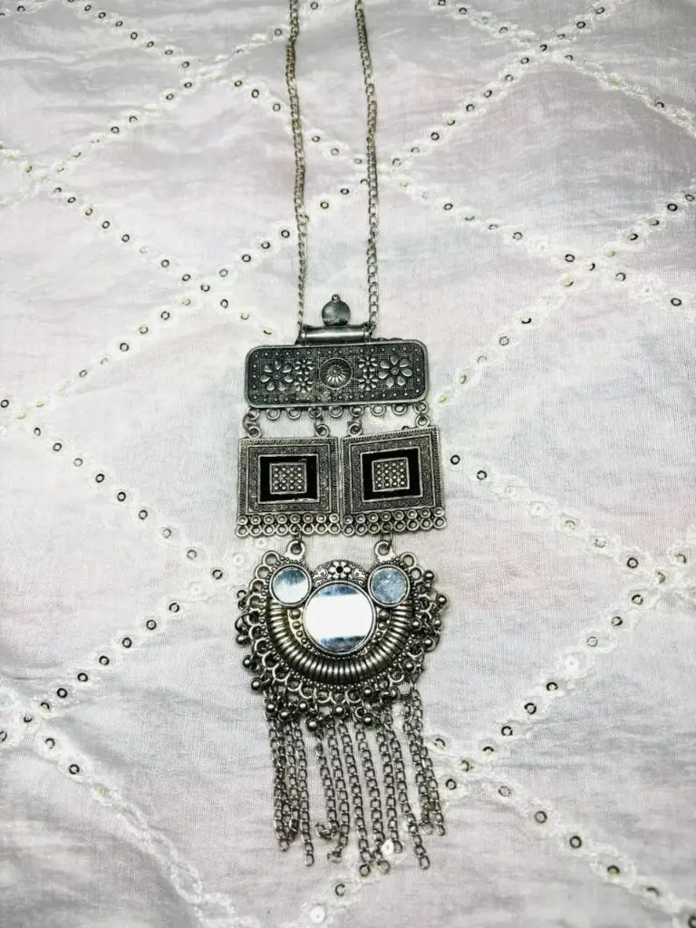 Vintage Layered Mirror Pendant Necklace